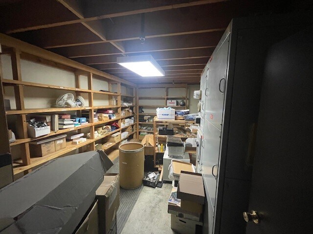 More Photos Of 1200 Stellar Dr, Oxnard Warehouse For Sale