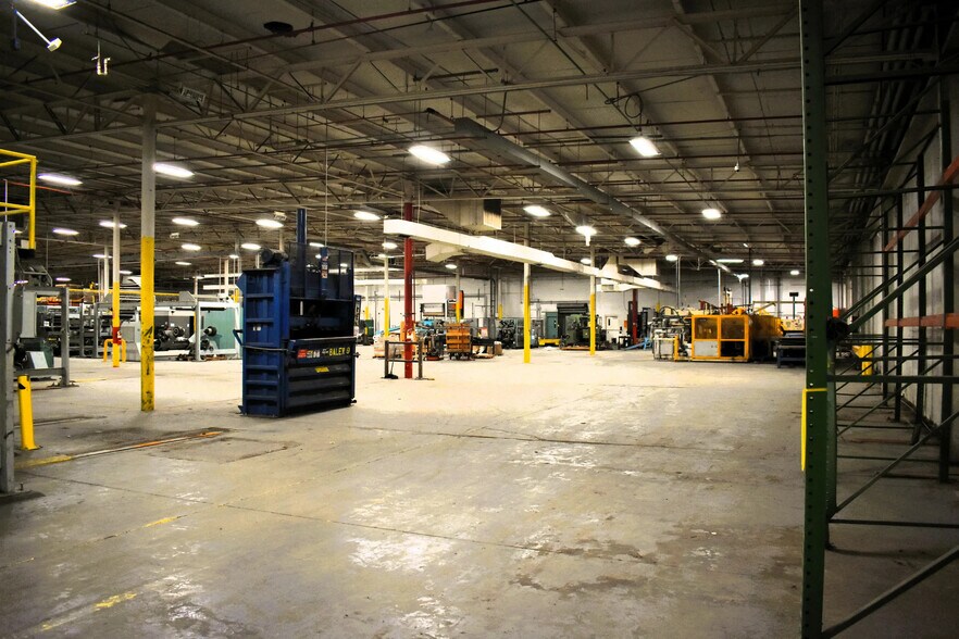 More Photos Of 244 Warner Rd, Maplesville Manufacturing For Sale
