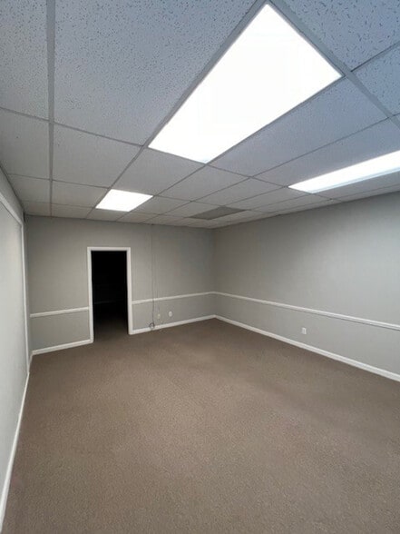 More Photos Of 474 Woodycrest Ave, Nashville Office For Lease