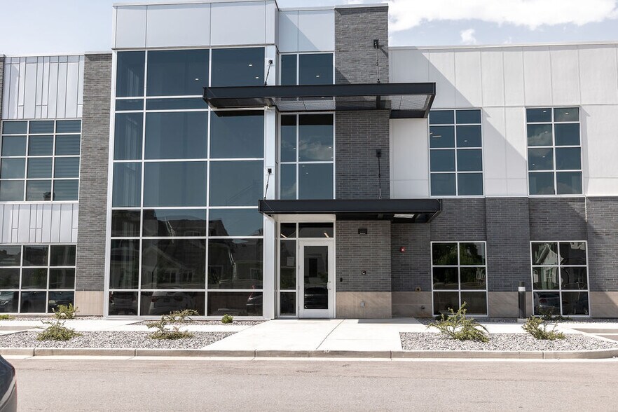More Photos Of 980 E 800 N, Orem Medical For Sale