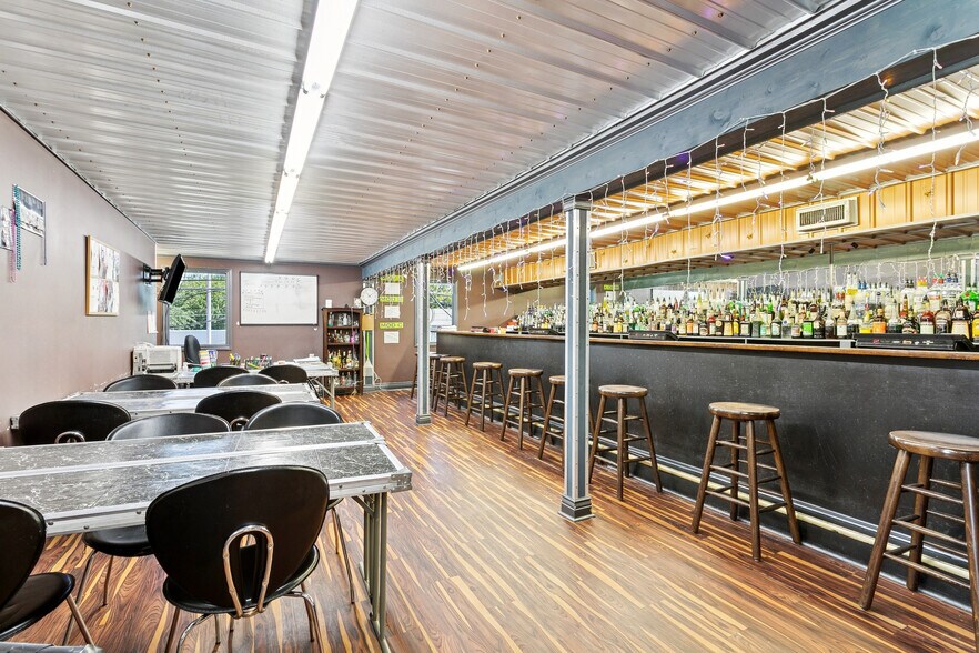 More Photos Of 209 N Broad St, New Orleans Office For Sale