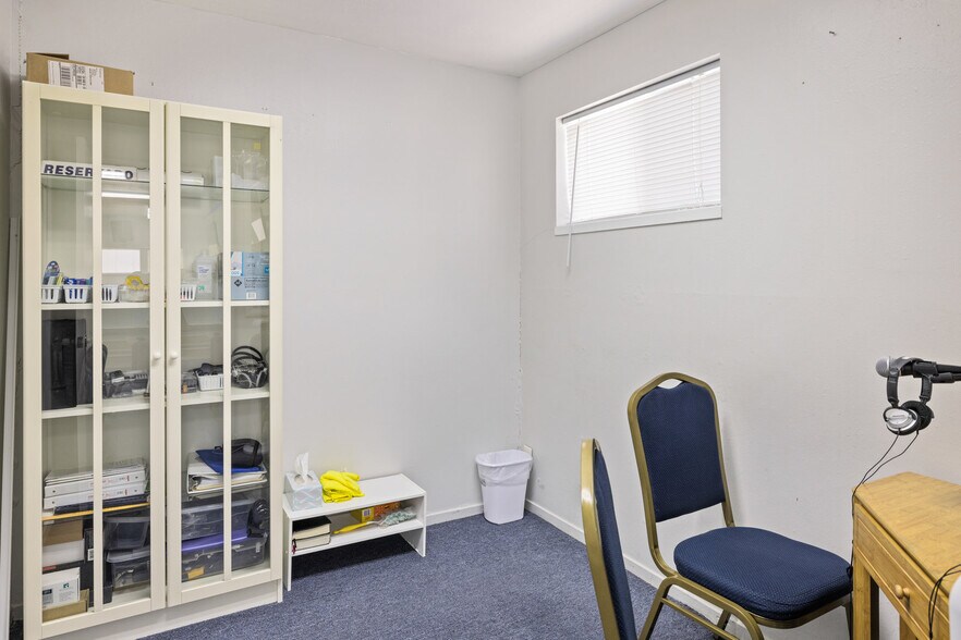 More Photos Of 4015 Railroad Ave, Pittsburg Medical For Sale