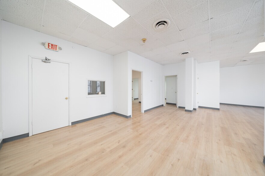More Photos Of 3600 Bergenline Ave, Union City Storefront Retail Office For Lease