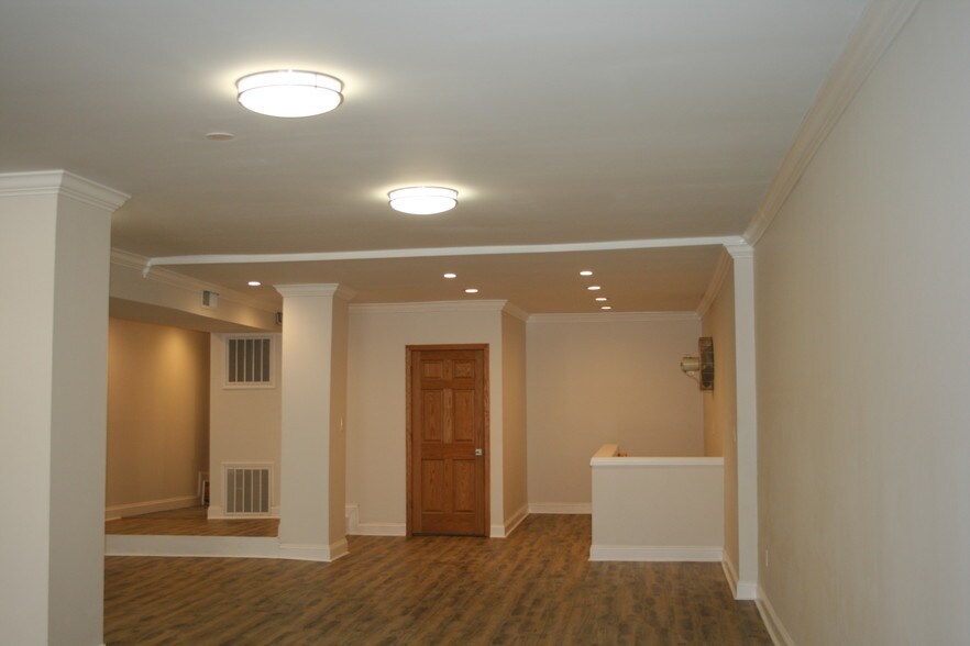 More Photos Of 114 N Howard St, Baltimore Storefront Retail Residential For Sale