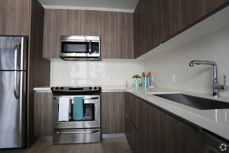 More Photos Of 750 S Grand Ave, Los Angeles Apartments For Lease