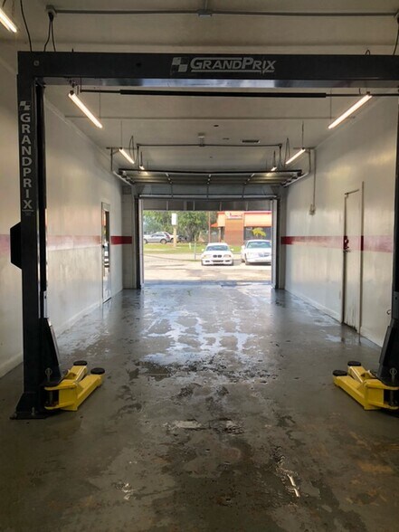 More Photos Of 800 W Sr 434, Longwood Auto Repair For Sale