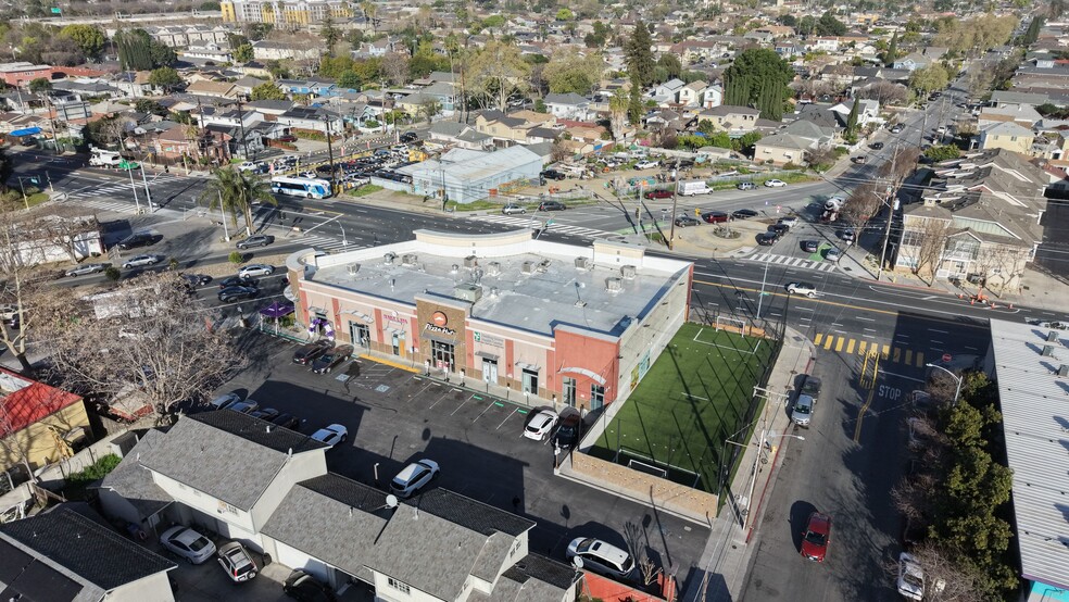 More Photos Of 202 W Alma Ave, San Jose Office For Sale