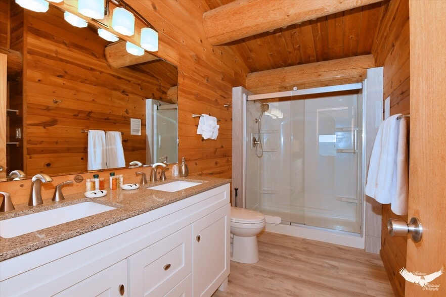 More Photos Of 1110 John Kalinas Rd, Fairbanks Hotel For Sale