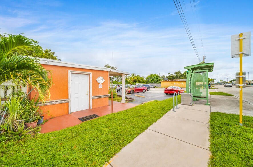 More Photos Of 5720 Hallandale Beach Blvd, West Park Freestanding For Sale