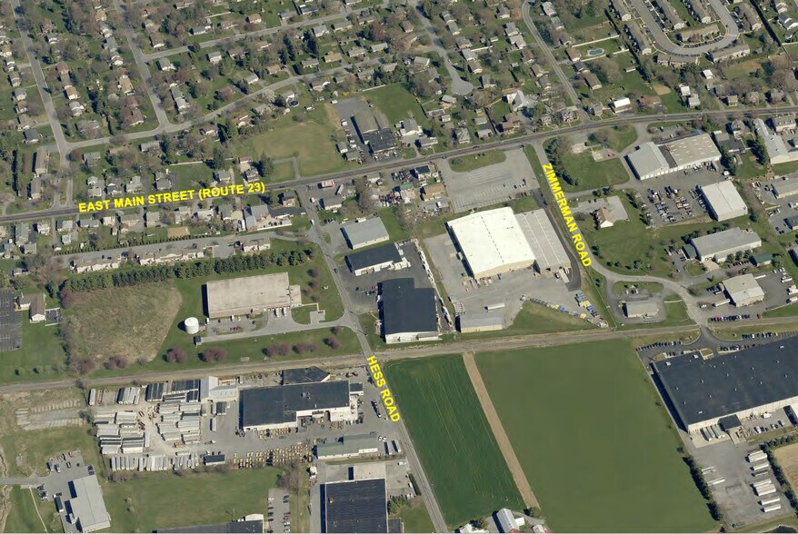 More Photos Of 25 Hess Rd, Leola Manufacturing For Lease