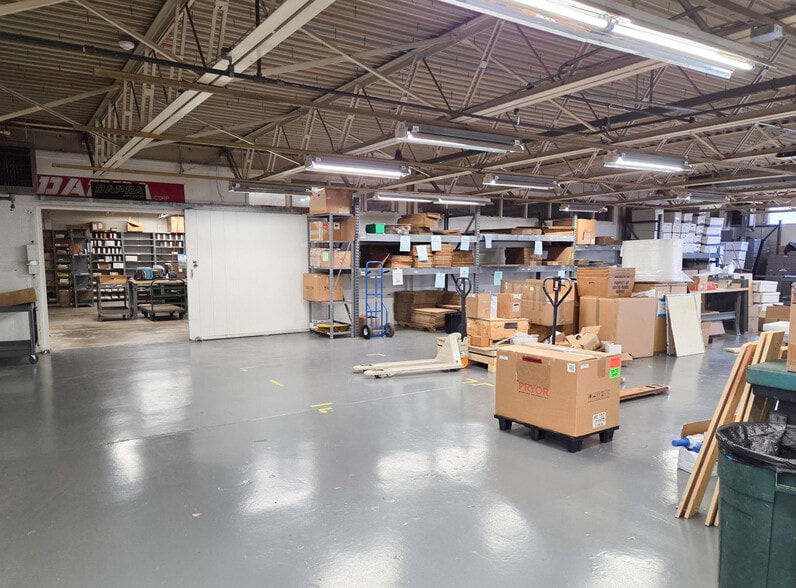 More Photos Of 66 Granby St, Bloomfield Manufacturing For Sale