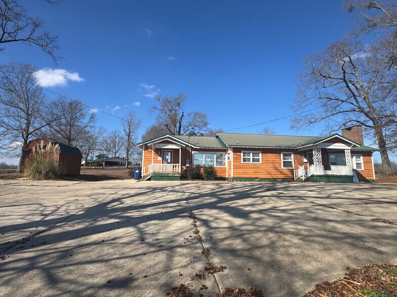 More Photos Of 8385 AL Highway 144, Alexandria Office Residential For Sale