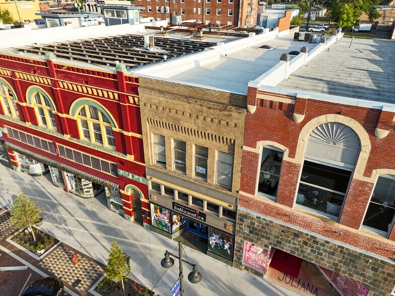 More Photos Of 414 W Main St, Denison General Retail For Sale