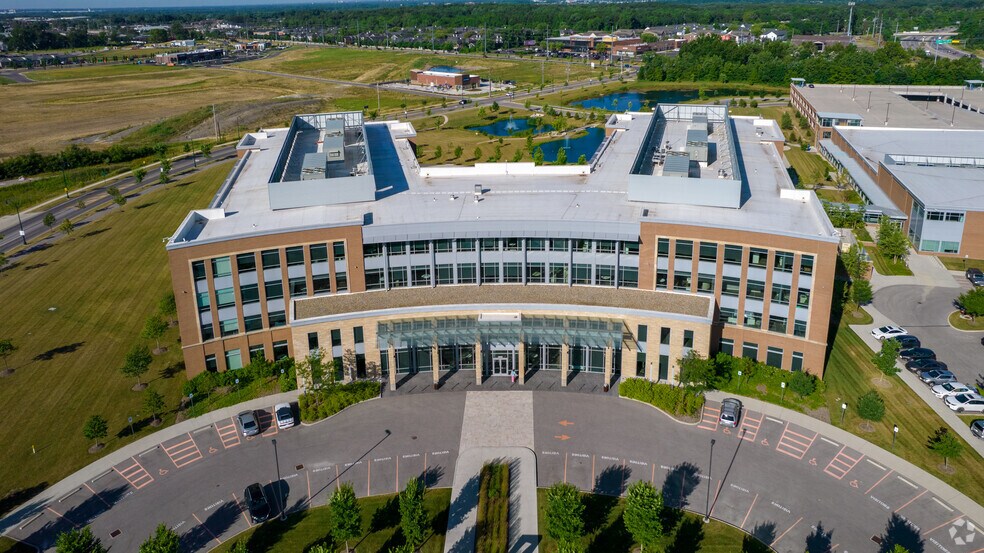 More Photos Of 4900 E Dublin Granville Rd, Columbus Office For Sale