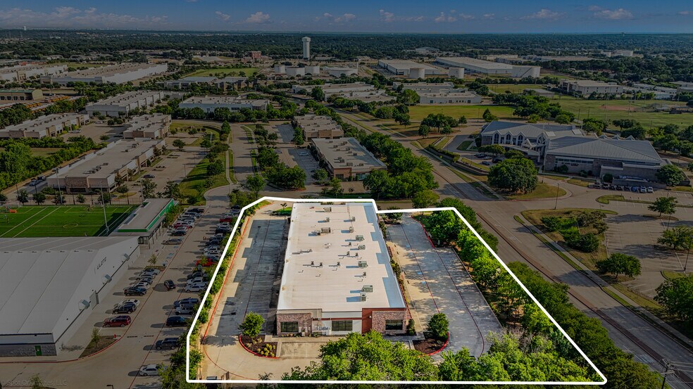 More Photos Of 2300 Dean Way, Southlake Office For Lease
