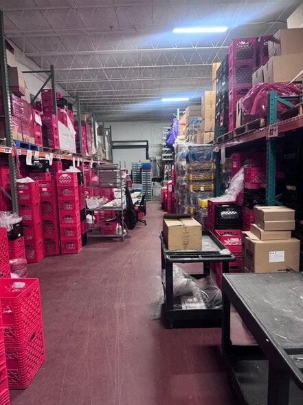 More Photos Of 4128 NW 10th Ave, Oakland Park Warehouse For Lease