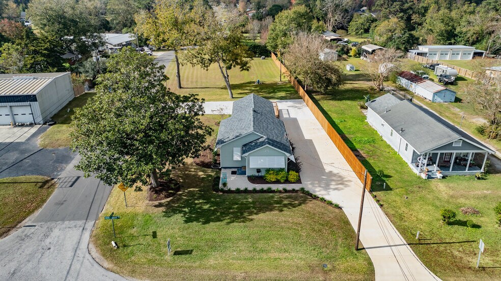 More Photos Of 100 Whitman Ave, Castle Hayne Land For Sale