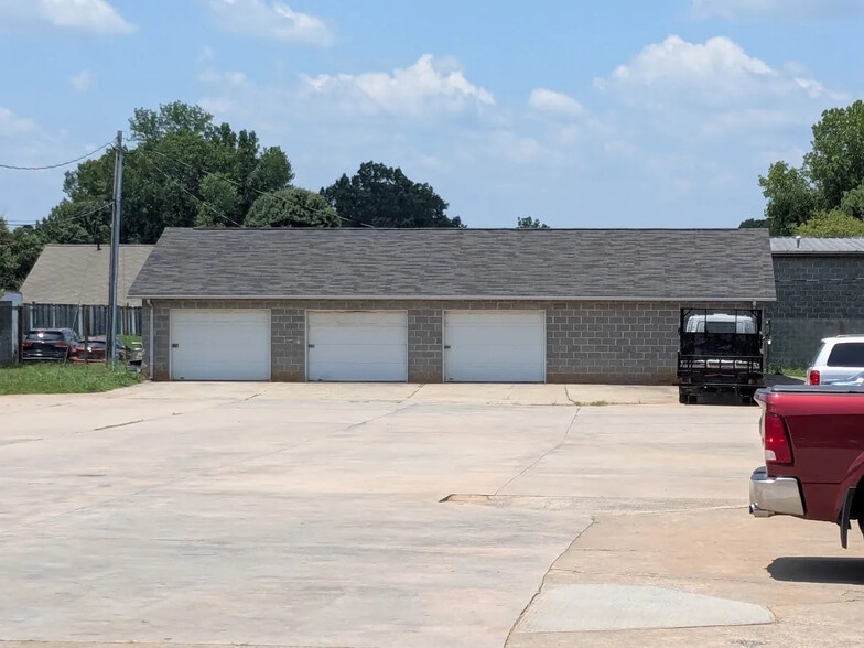 More Photos Of 1411 Cherry Rd, Rock Hill Restaurant For Sale