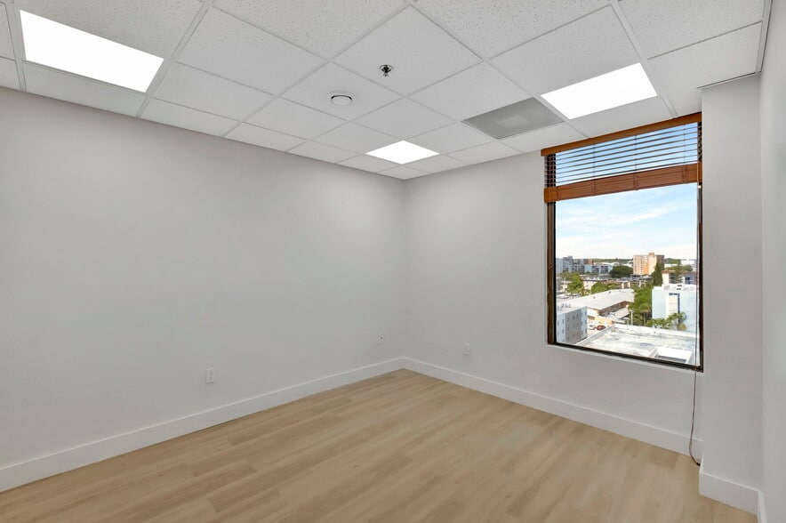 More Photos Of 12550 Biscayne Blvd, North Miami Medical For Sale