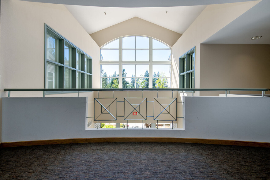 More Photos Of 350 Crown Point Cir, Grass Valley Office For Lease