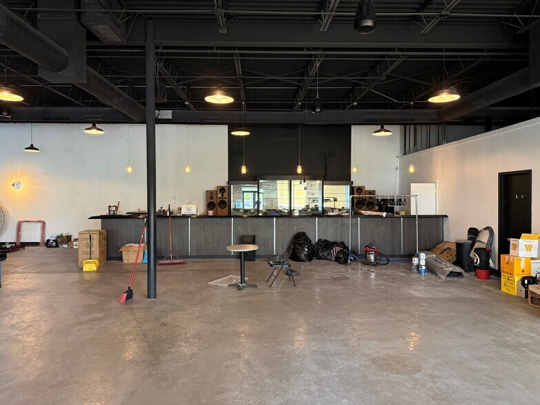 More Photos Of 3515 W Grand Ave, Chicago Land For Sale