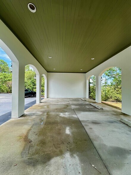 More Photos Of 249 Mack Bayou Loop, Santa Rosa Beach Medical For Sale