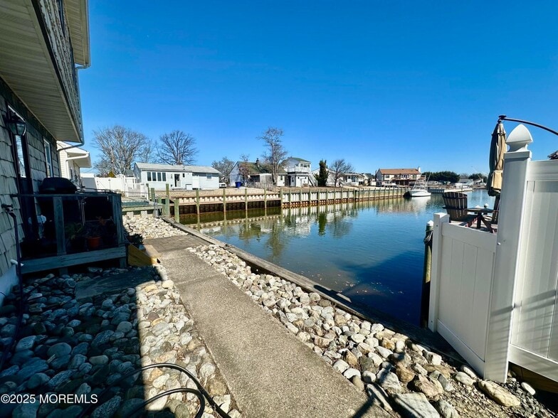 More Photos Of 751 Fischer Blvd, Toms River Medical For Sale