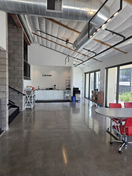 More Photos Of 6380 E Thomas Rd, Scottsdale Office For Lease