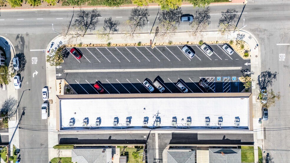 More Photos Of 12848 Paramount Blvd, Downey Storefront For Lease