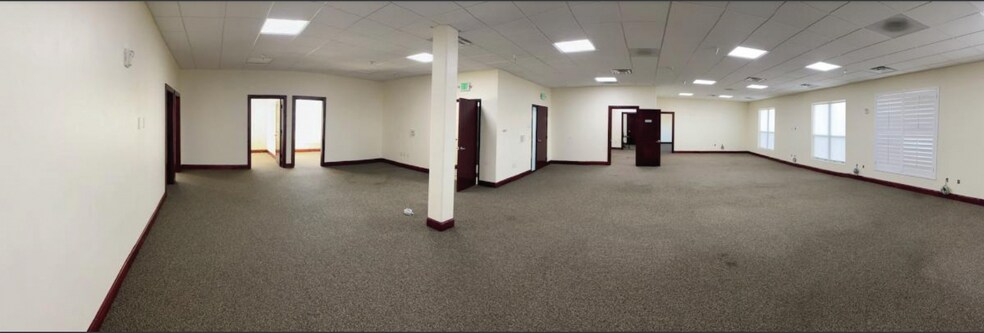 More Photos Of 10520 S 700 E, Sandy Loft Creative Space For Lease