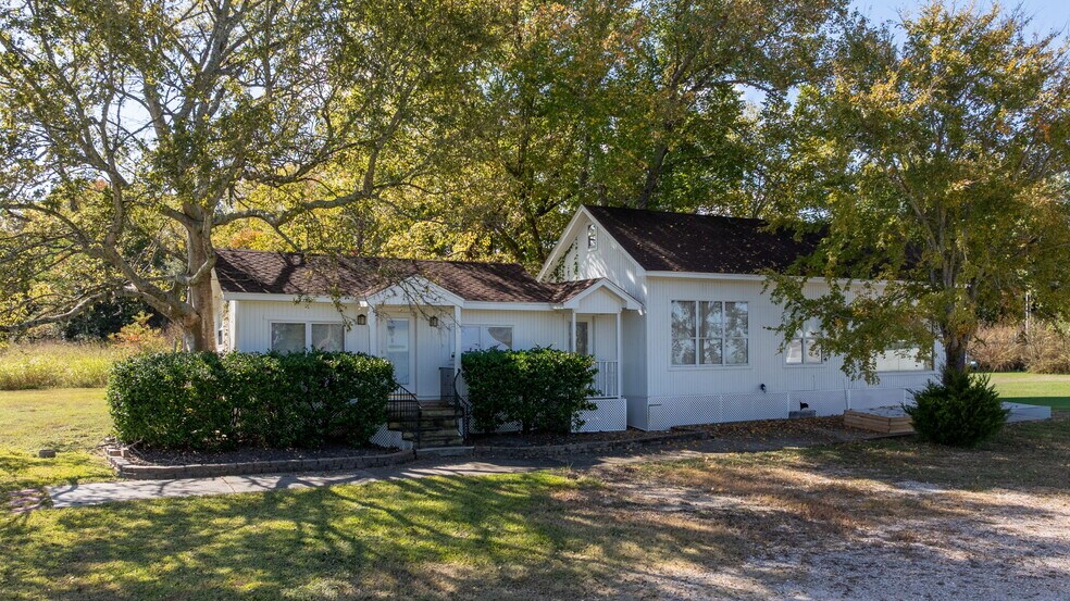 More Photos Of 12159 FM 1097 Rd W, Willis Office For Sale