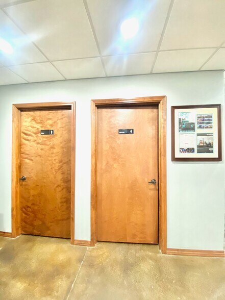 More Photos Of 2412 County Lane 175, Carthage Industrial For Sale