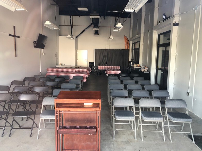 More Photos Of 5140 E Florence Ave, Bell Freestanding For Lease