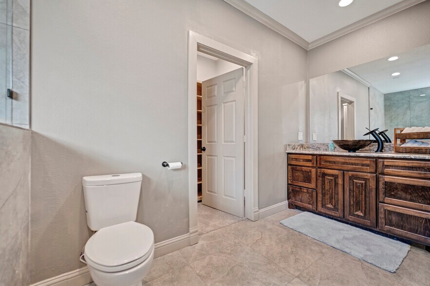 More Photos Of 5607 Sapp Rd, Conroe Lodge Meeting Hall For Sale