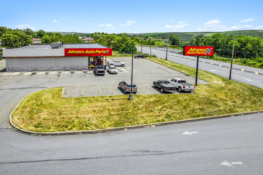 More Photos Of 12 Gold Star Plz, Shenandoah Unknown For Lease