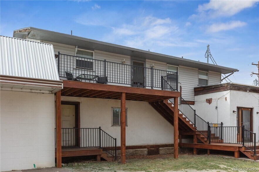 More Photos Of 202 Tabor St, Buena Vista General Retail For Sale