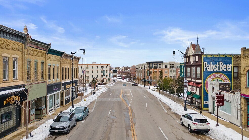 More Photos Of 228 Main St, Racine Restaurant For Sale