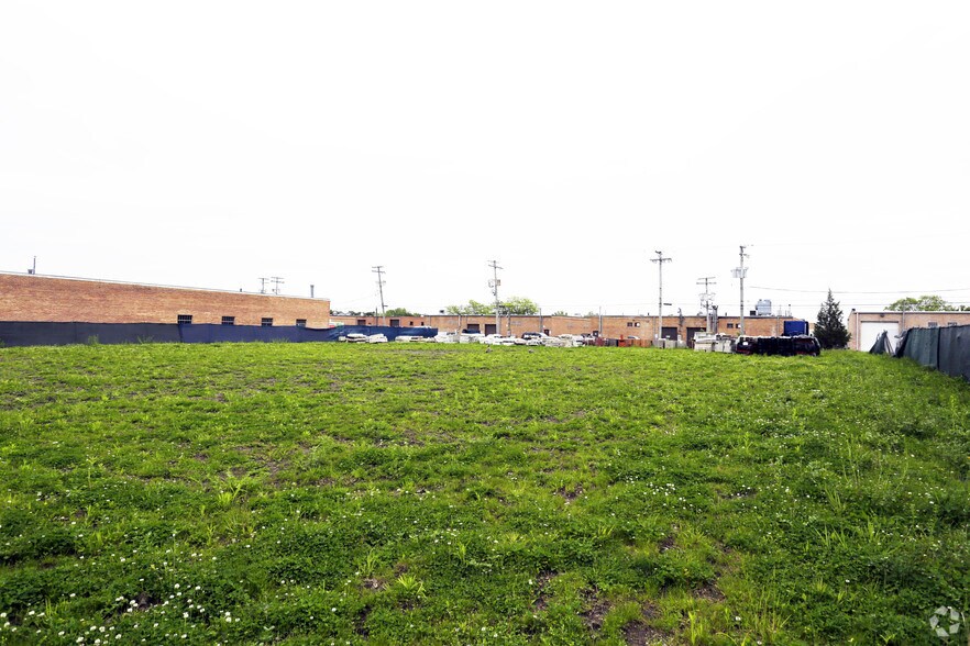 More Photos Of 515-525 Estes Ave, Schaumburg Land For Sale