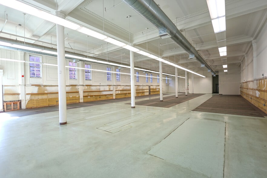 More Photos Of 2087 Addison St, Berkeley Unknown For Lease