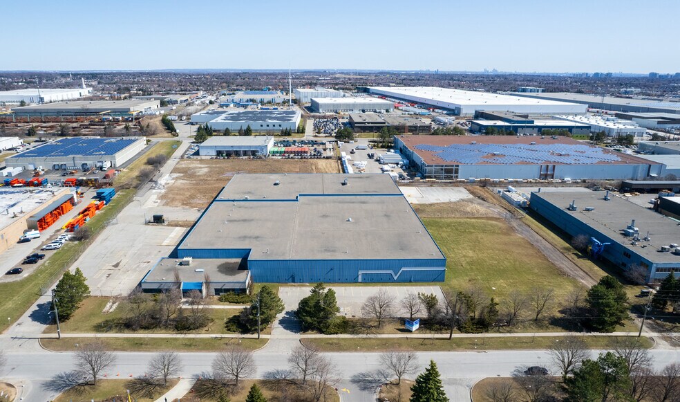 More Photos Of 35 Regan Rd, Brampton Manufacturing For Lease