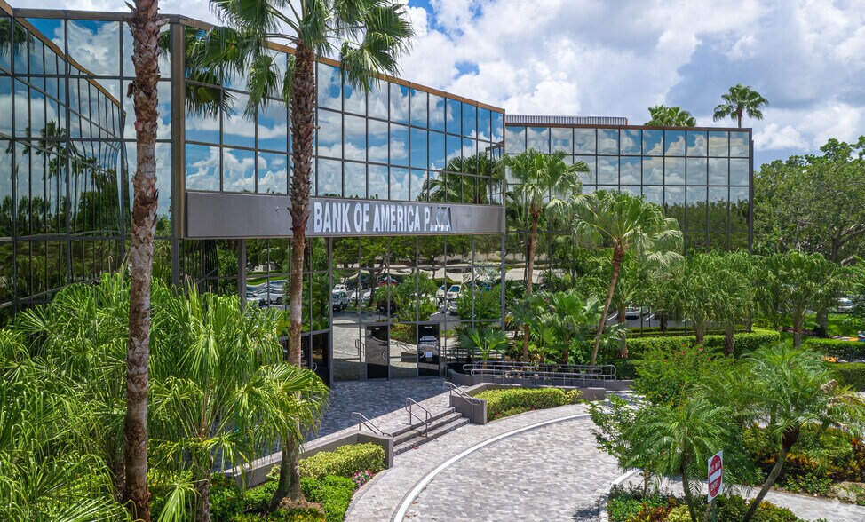 More Photos Of 1776 N Pine Island Rd, Plantation Office For Lease