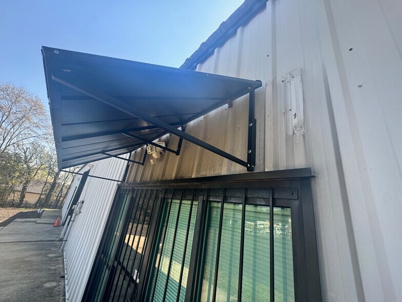 More Photos Of 1178 Hightower Rd, Macon-Bibb Warehouse For Sale