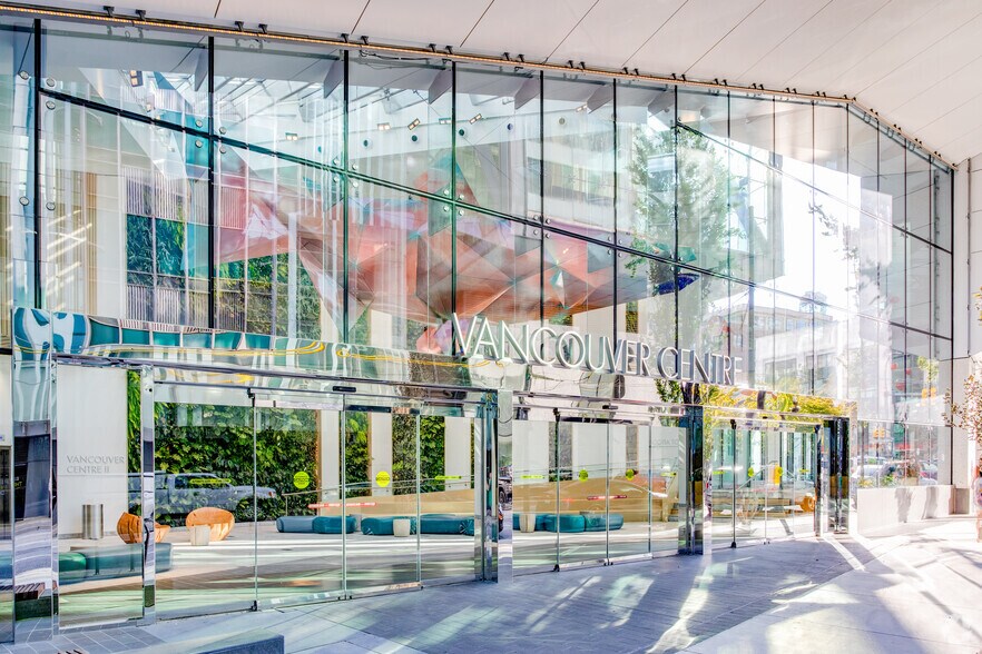 More Photos Of 733 Seymour St, Vancouver Office For Lease