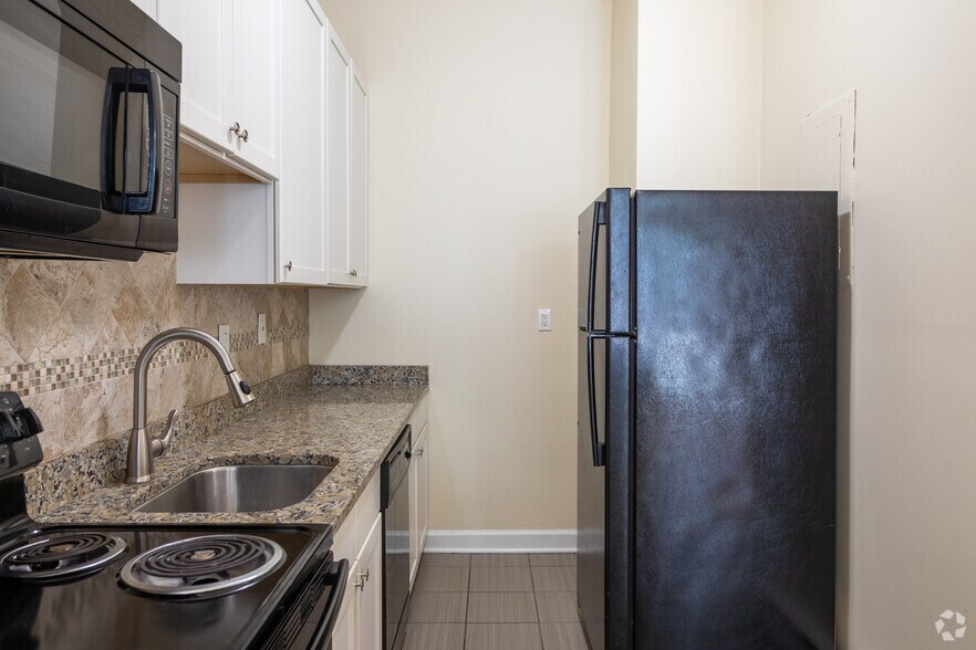 More Photos Of 1520 Park Ave, Baltimore Apartments For Sale
