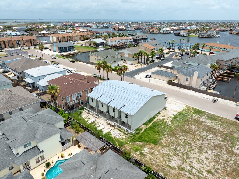 More Photos Of 13981 Ports O Call Dr, Corpus Christi Multifamily For Sale