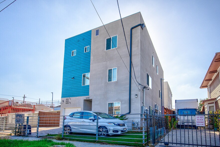 More Photos Of 1243 S Catalina St, Los Angeles Apartments For Sale