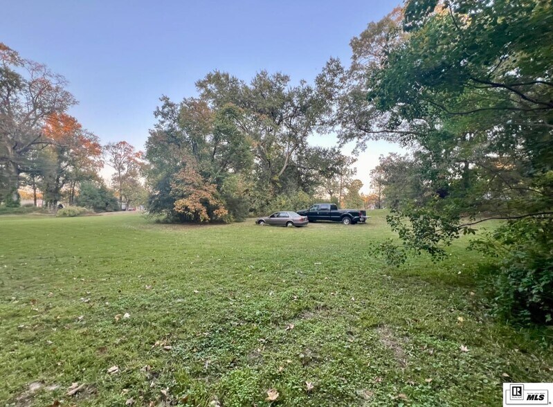 More Photos Of 3703-3709 Cypress, West Monroe Land For Sale