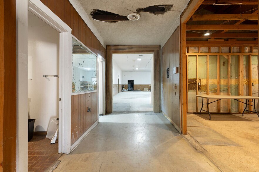 More Photos Of 128 S Colusa St, Willows Specialty For Lease