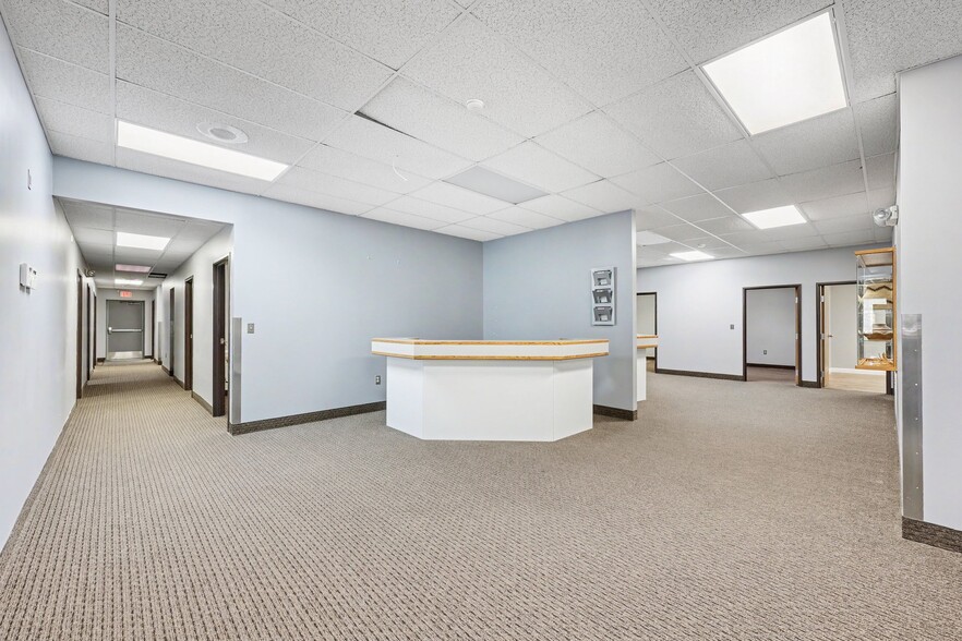More Photos Of 2609 Electric Ave, Port Huron Medical For Sale