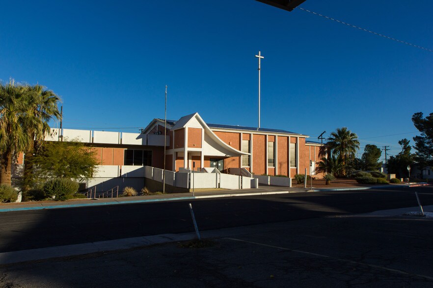 More Photos Of 1701 E Oakey Blvd, Las Vegas Religious Facility For Sale